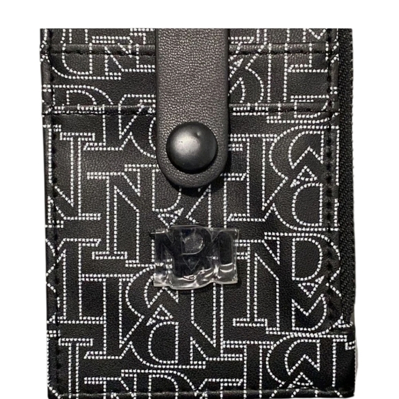 Badgley Mischka Black and White Wallet/Card Holder - Picture 2 of 6